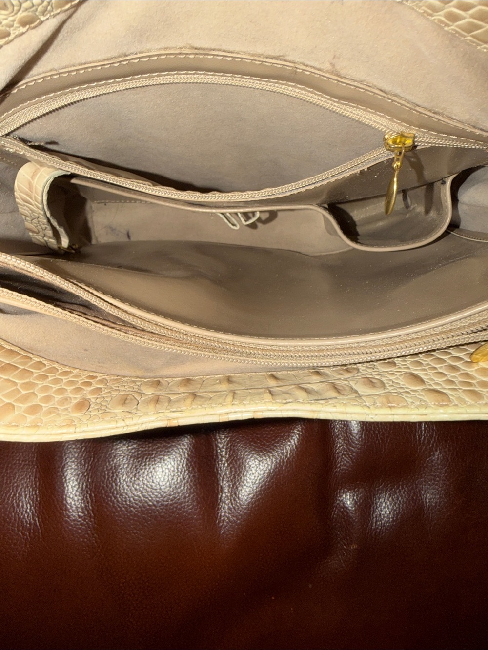‼️Brahmin Croc Embossed Leather Shoulder Bag - Picture 9 of 12